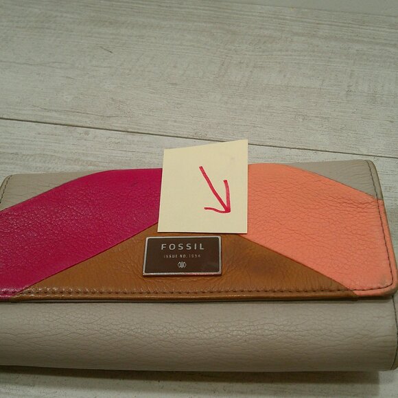 Fossil 70's inspired Leather Key-Per Calypso Geometric Leather Wallet - Picture 10 of 12